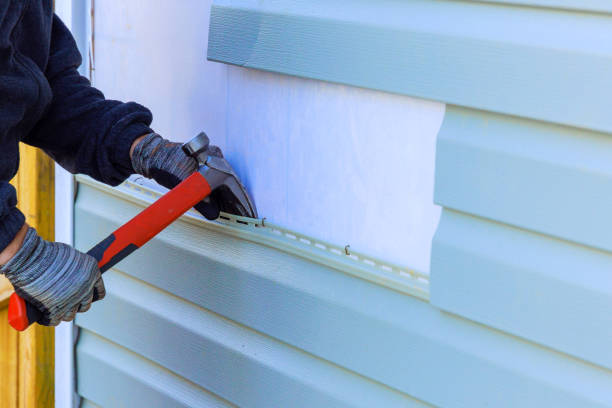 Reliable Siding Repair contractor in Jacksonville, OR by Creative Siding